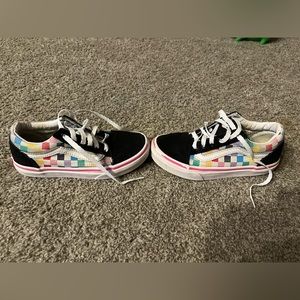 Girls vans